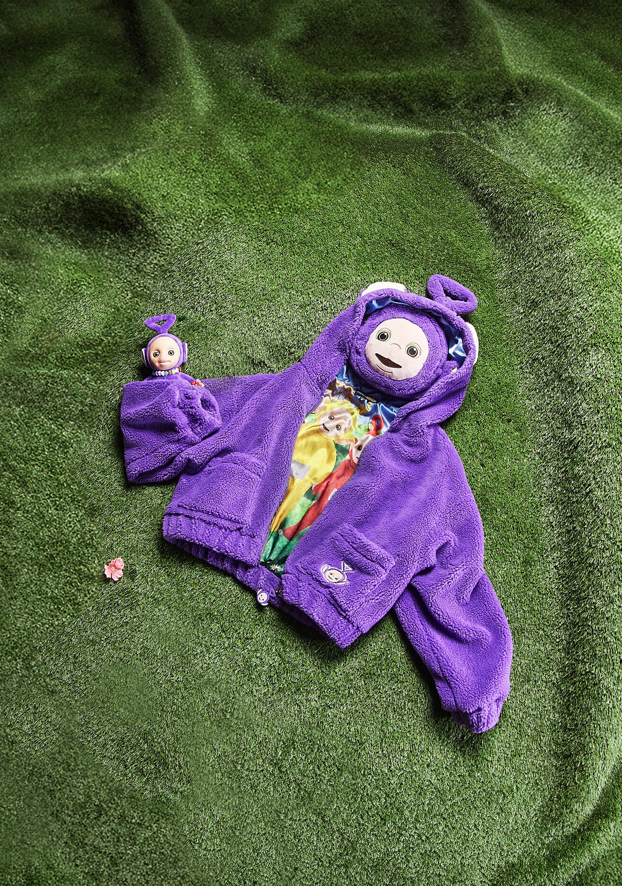 Tinky-Winky Hooded Sherpa Jacket - Image 7